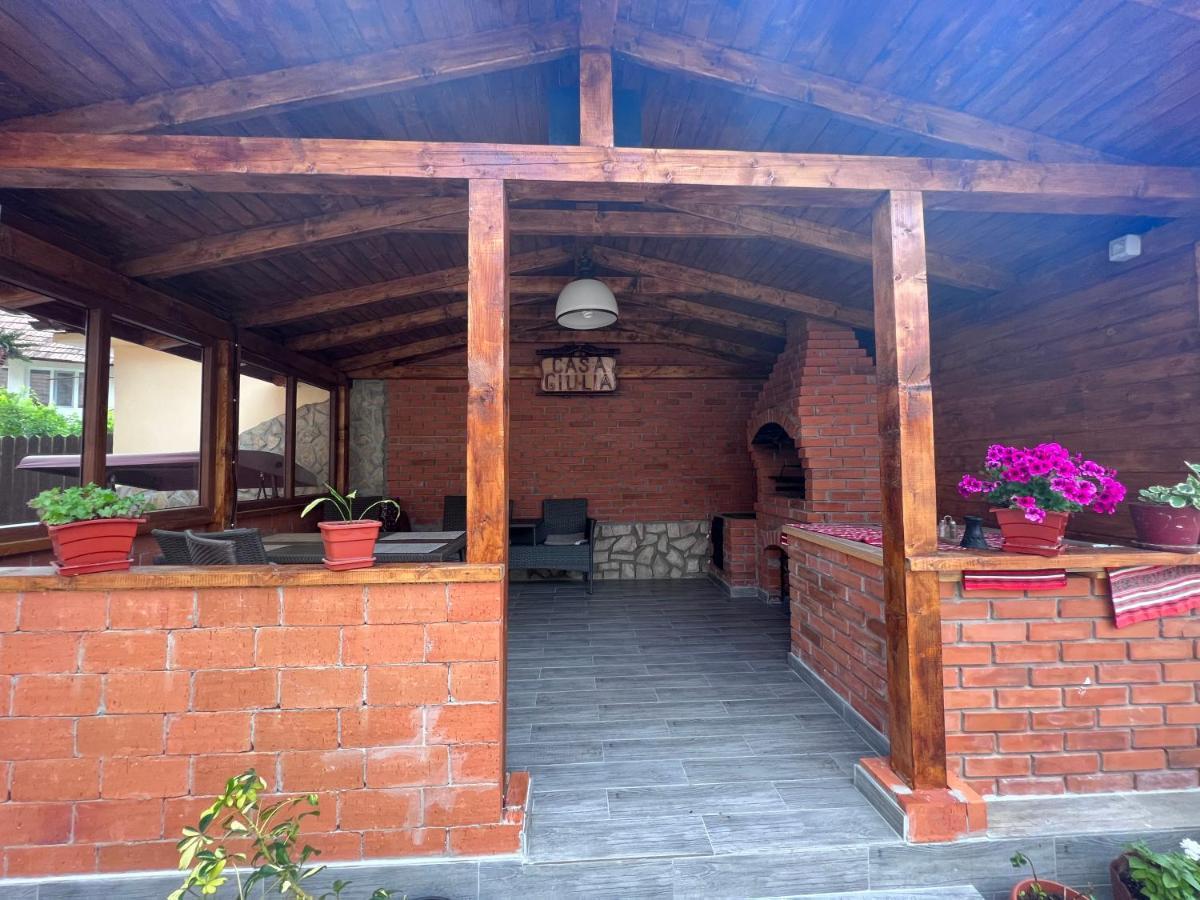 Hotel Casa Flori Călimăneşti Exterior foto